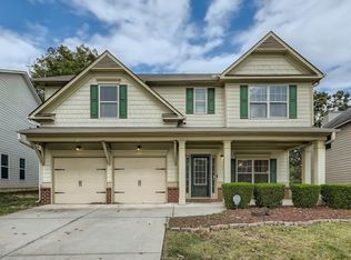 7495 Springbox Dr, Fairburn, GA 30213