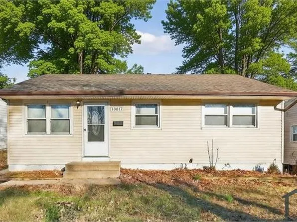 10617 Dunkeld Cir, Saint Louis, MO 63137
