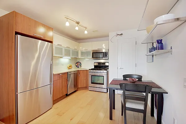 Sold by Corcoran | media 3