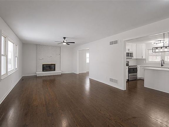 4th image of 14655 Gale Rd