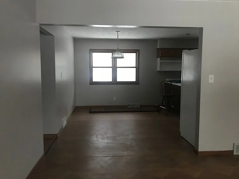 4912 Oak St — Photo 18