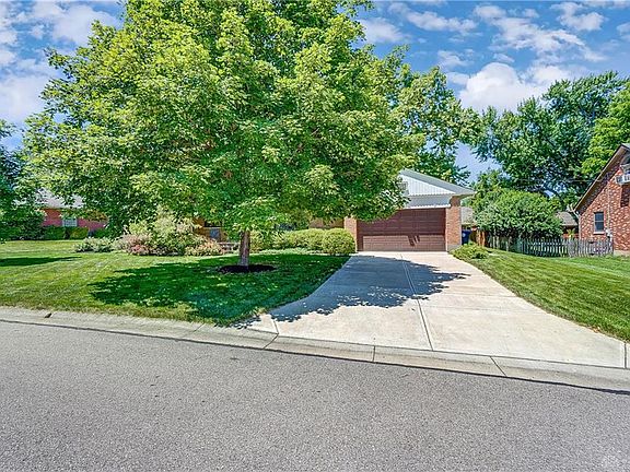 3rd image of 193 Cherry Dr