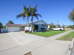 1561 W Palais Rd, Anaheim, CA 92802