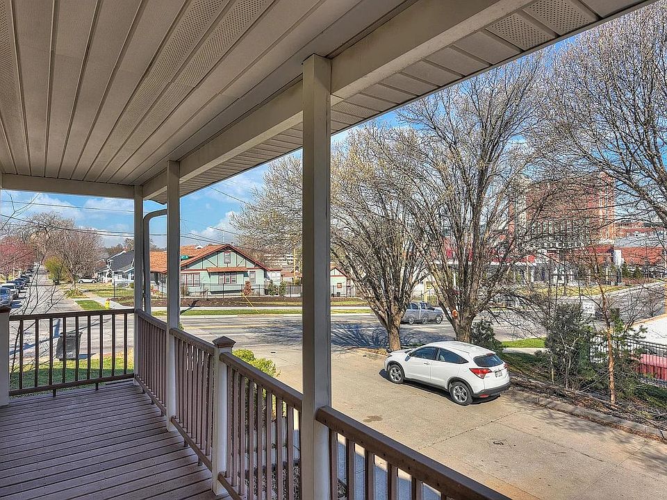 1st image of 819 S 42nd St #819