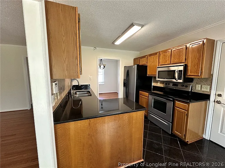 7904 Gaza Cir — Photo 9
