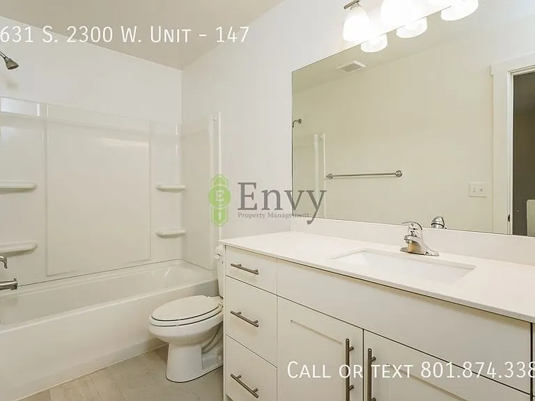 2631 S 2300 W #147 — Photo 16