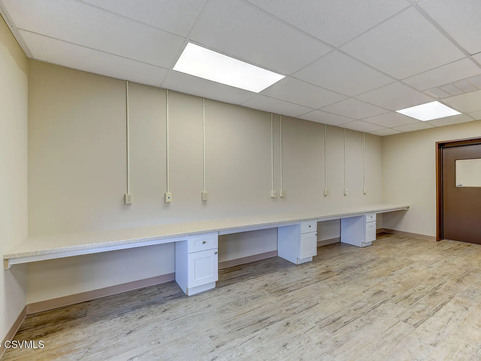 Studio, 1700 sqft, $1,800 — Photo 2
