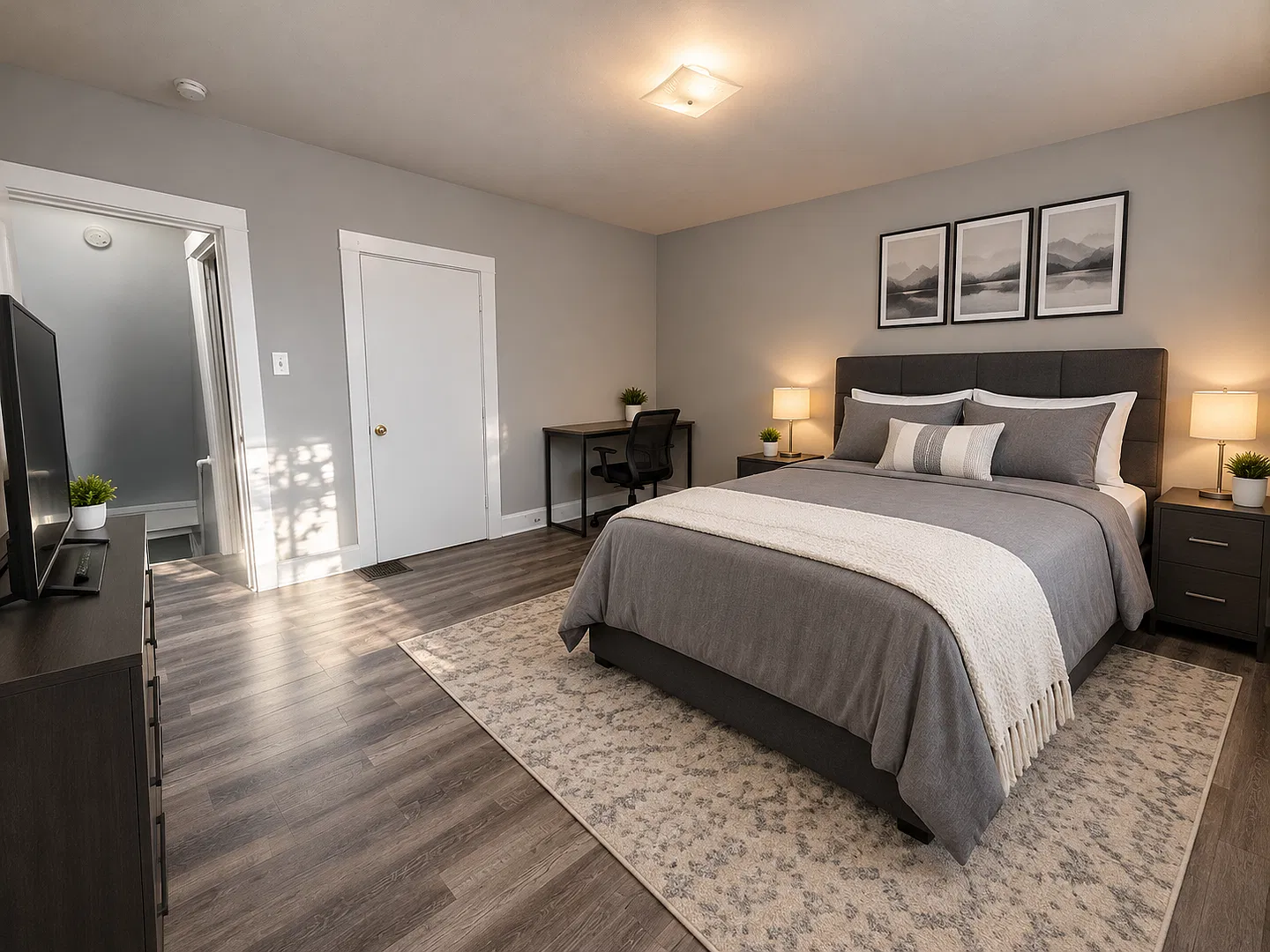 *531 -*533 Manor Street — Photo 3
