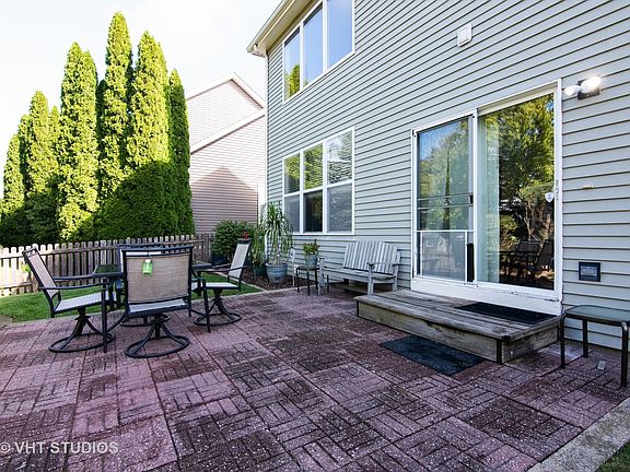 4th image of 3052 Sawgrass Dr