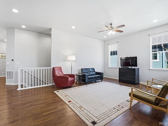 5th image of 3617 New Haven Circle