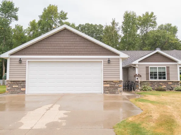 769 Lake Forest Cir, Detroit Lakes, MN 56501