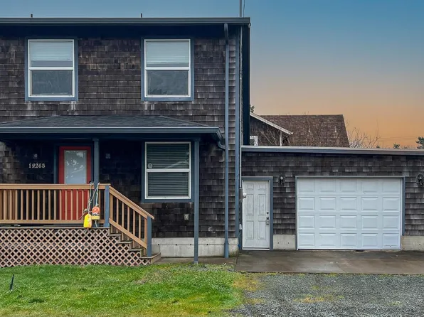19265 Alder St, Rockaway Beach, OR 97136