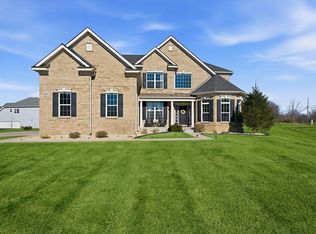 2617 Barker Dr, Batavia, IL 60510