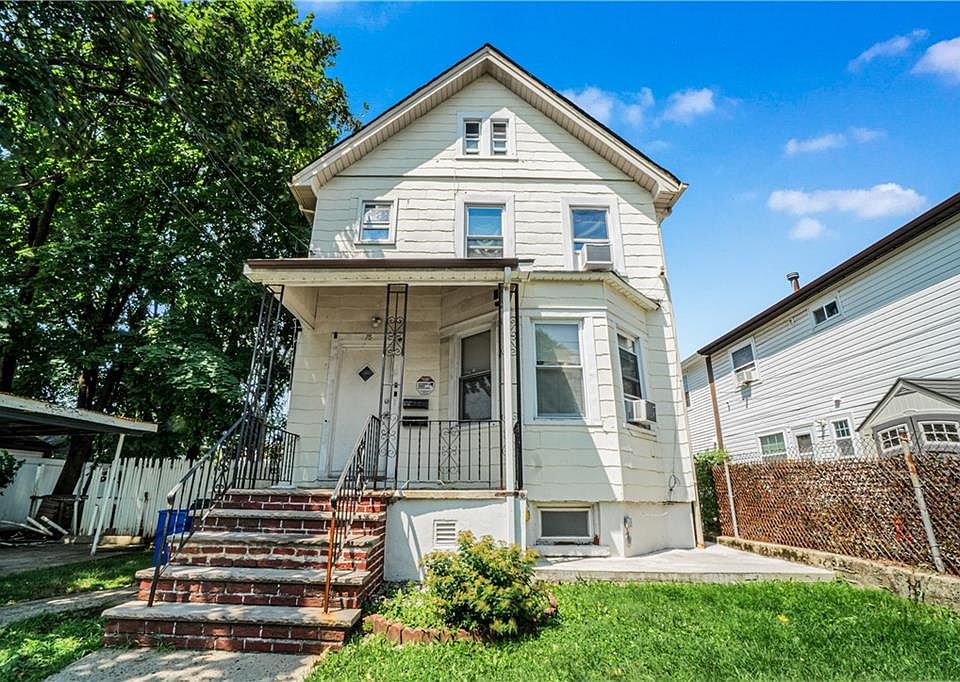 1st image of 76 Greenleaf Ave