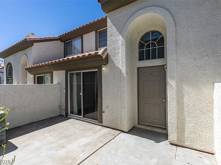 199 Oro Canyon St — Photo 33