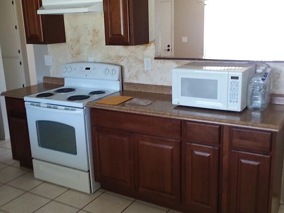 5th image of 10840 N 108th Dr