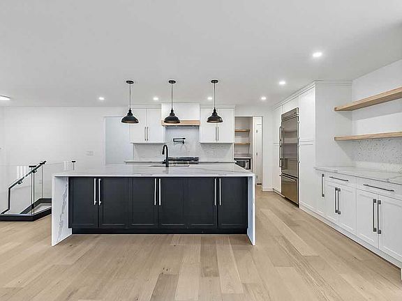 3rd image of 13016 W Lake Twintree Rd SE