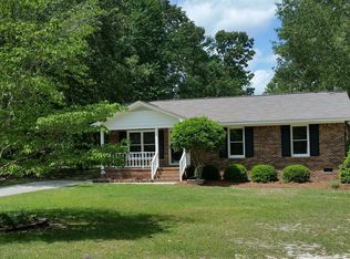 1020 Meadow Dr, Lugoff, SC 29078