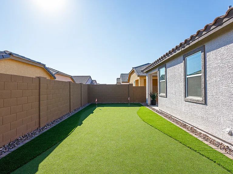 15557 W Kendall St — Photo 22
