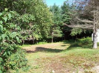 10 Labrador Pond Rd, Sumner, ME 04292