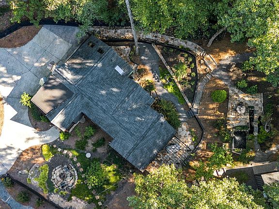 4th image of 191 Mountain Park Rd