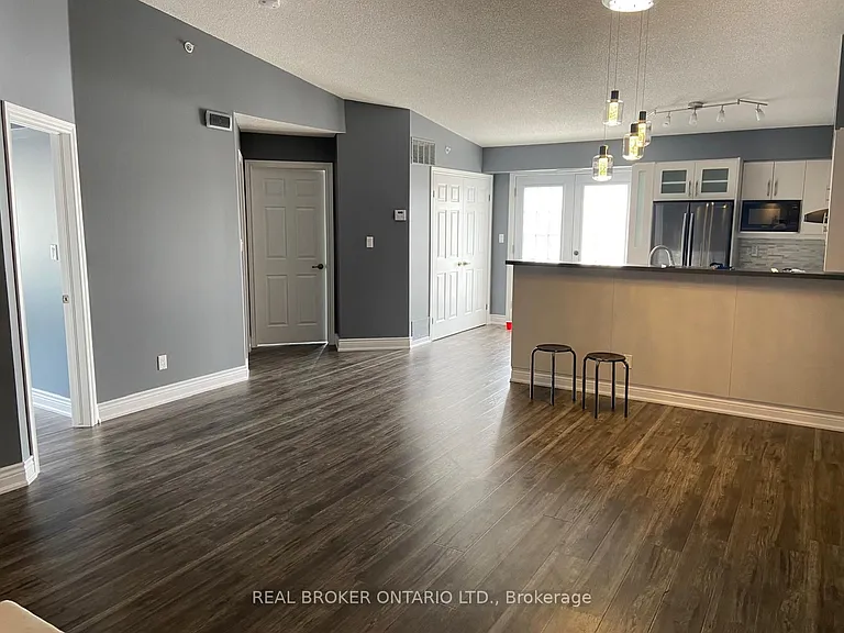 1470 Bishops Gate #401 — Photo 4
