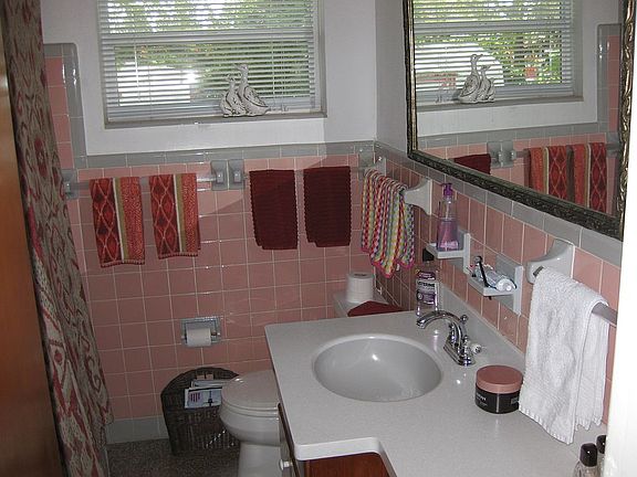 3rd image of 5422 E River Hills Dr
