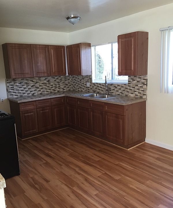 1st image of 315 Geneva St APT 1