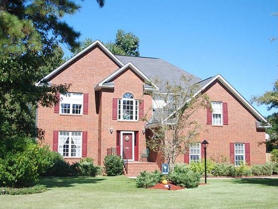 2nd image of 152 Haleswood Cir