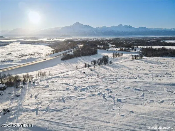 4450 N Glenn Hwy, Palmer, AK 99645