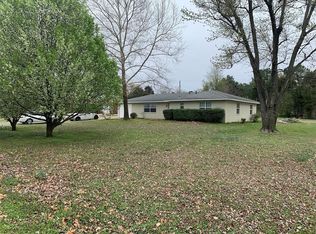 300 Countryside Ln, Roland, OK 74954