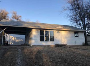 342 Meek Ave, Arkansas City, KS 67005