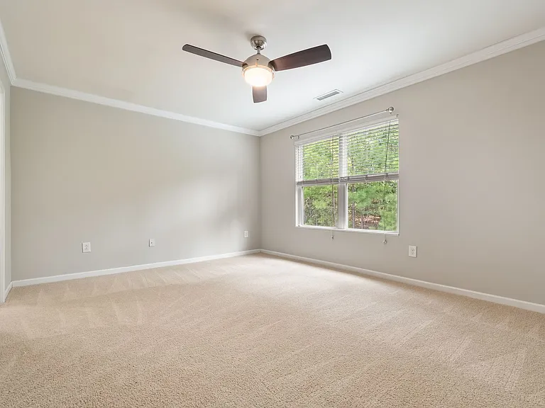 100 Stratford Lakes Dr #366 — Photo 16