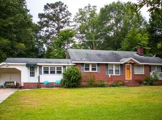 717 Laurel Ave E, Greenwood, SC 29649