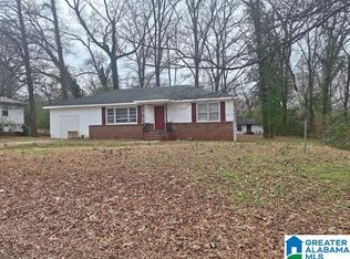 208 Boxwood Cir, Birmingham, AL 35215