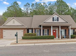 414 Chesser Plantation Ln, Chelsea, AL 35043