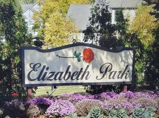 354 Essex Ct #3-C, Wood Dale, IL 60191