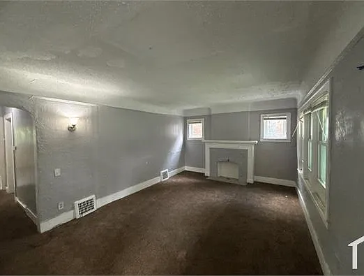 5 bed, 1866 sqft, $1,550 — Photo 3