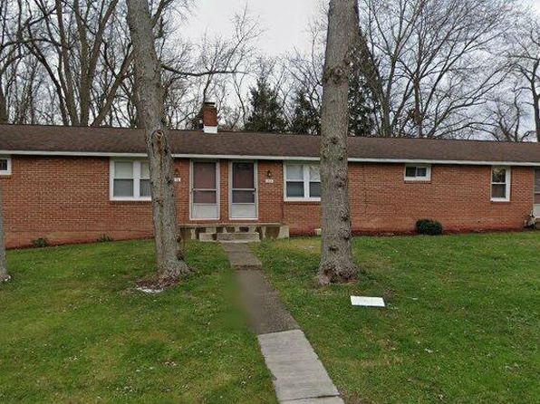 302 Edgewater Ave NW