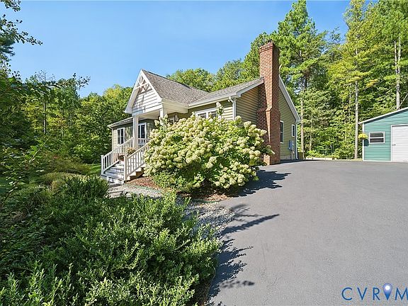 5th image of 700 Manchester Rd