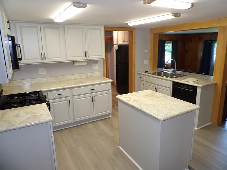 3058 Delaware Tpke — Photo 13