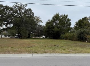 161 Pine St, Biloxi, MS 39530