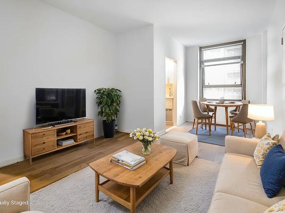 1st image of 4 Park Ave APT 19J