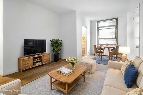 4 Park Ave Photo 1