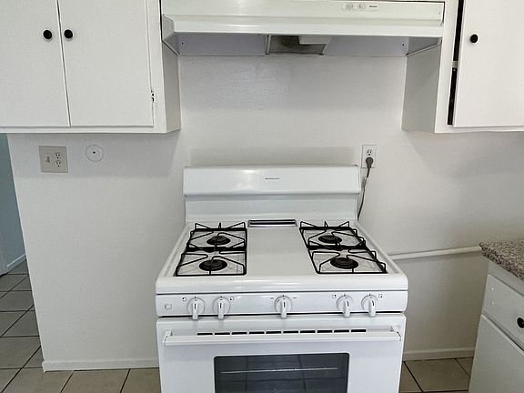 5th image of 816 S Shelton St #1