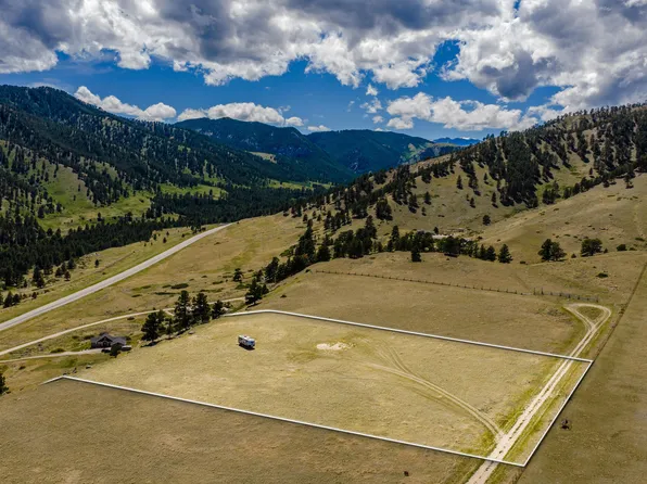 72 Old Antlers Way, Buffalo, WY 82834
