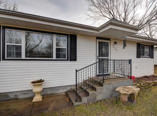 112 South St, Rogersville, MO 65742