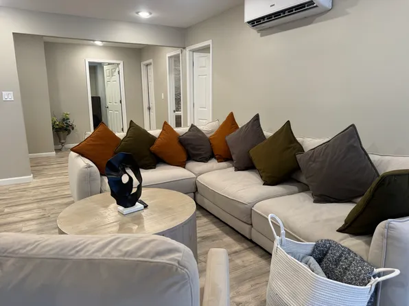 14 Noxen Rd, Harveys Lake, PA