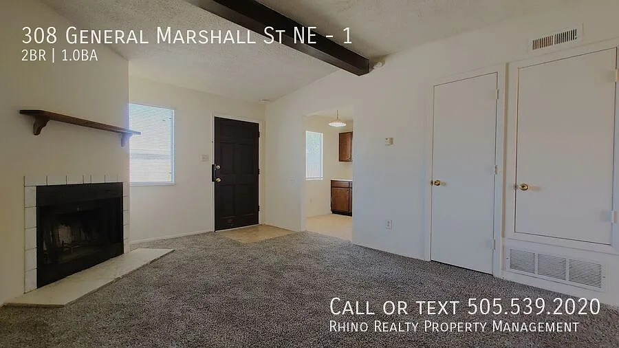 1/2 Off 1st Months Rent! Spacious 2 Bed 1 Bath Near Los Altos Golf Course! — Photo 2