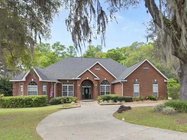 1228 Greensward Dr, Tallahassee, FL 32312